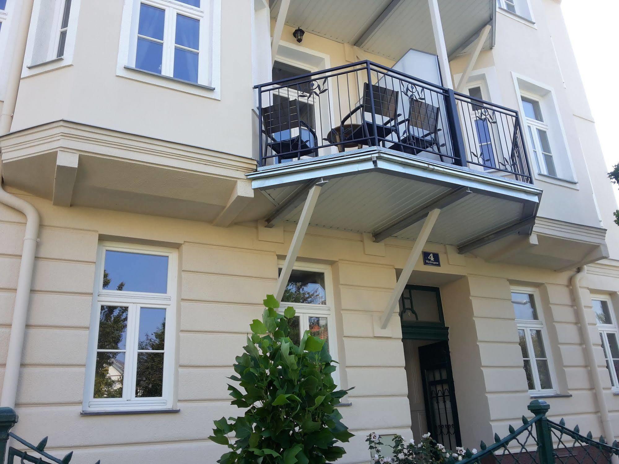 Imperial Apartments Schonbrunn - Contactless Check-In Wien Eksteriør bilde